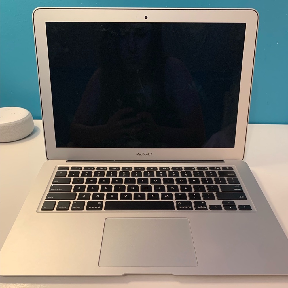🌟SOLD ELSEWHERE 🌟MacBook Air